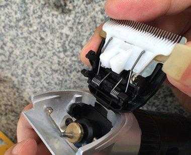电剪刀头怎么安装（电剪刀拆卸方法）