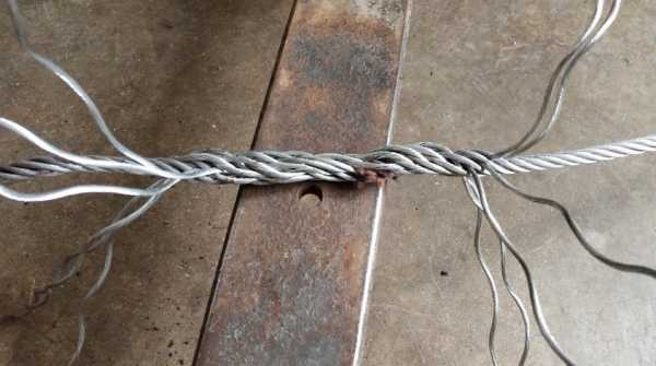 环型钢丝绳插头怎么做（环型钢丝绳插头怎么做出来的）